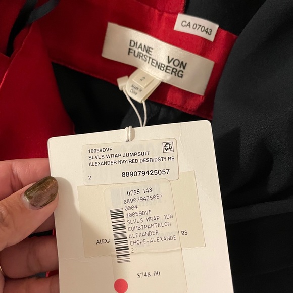 BNWT Diane Von Furstenberg Jumpsuit - Picture 6 of 7